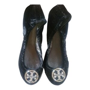 Tory Burch Liana Black Velvet Embellished Crystal Logo  Ballet Flats Sz 5.5M